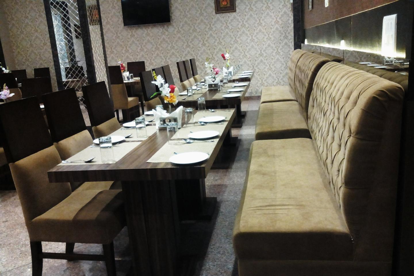 The Royal Bharti Hotel Vrindavan Restaurant